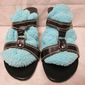 EA Etienne Aigner Heels